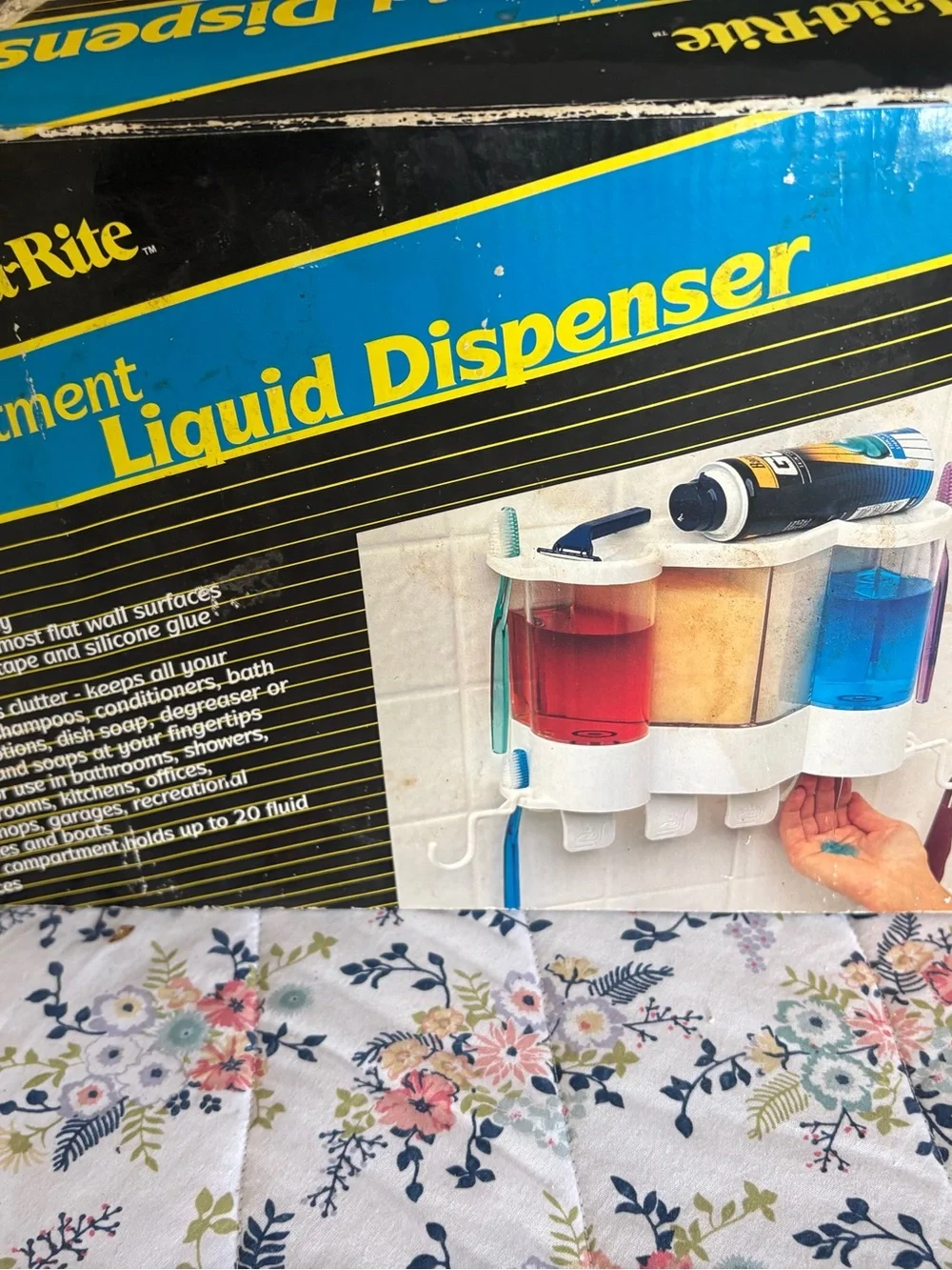 Maid-Rite 4 Compartment Liquid Dispenser
